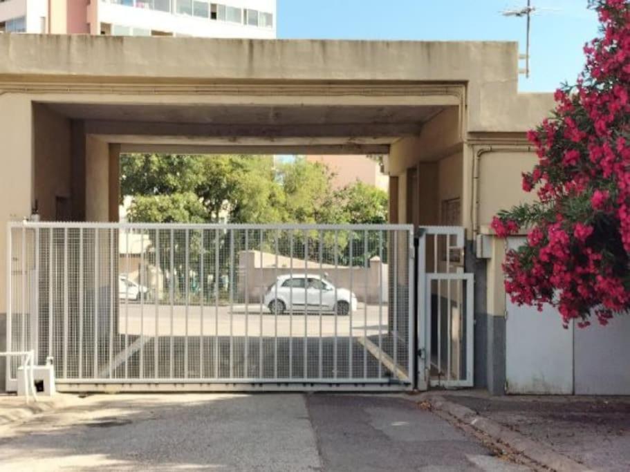 Est La Valette Studio 35m2 Dominant Parking Proche Mer Apartment Toulon